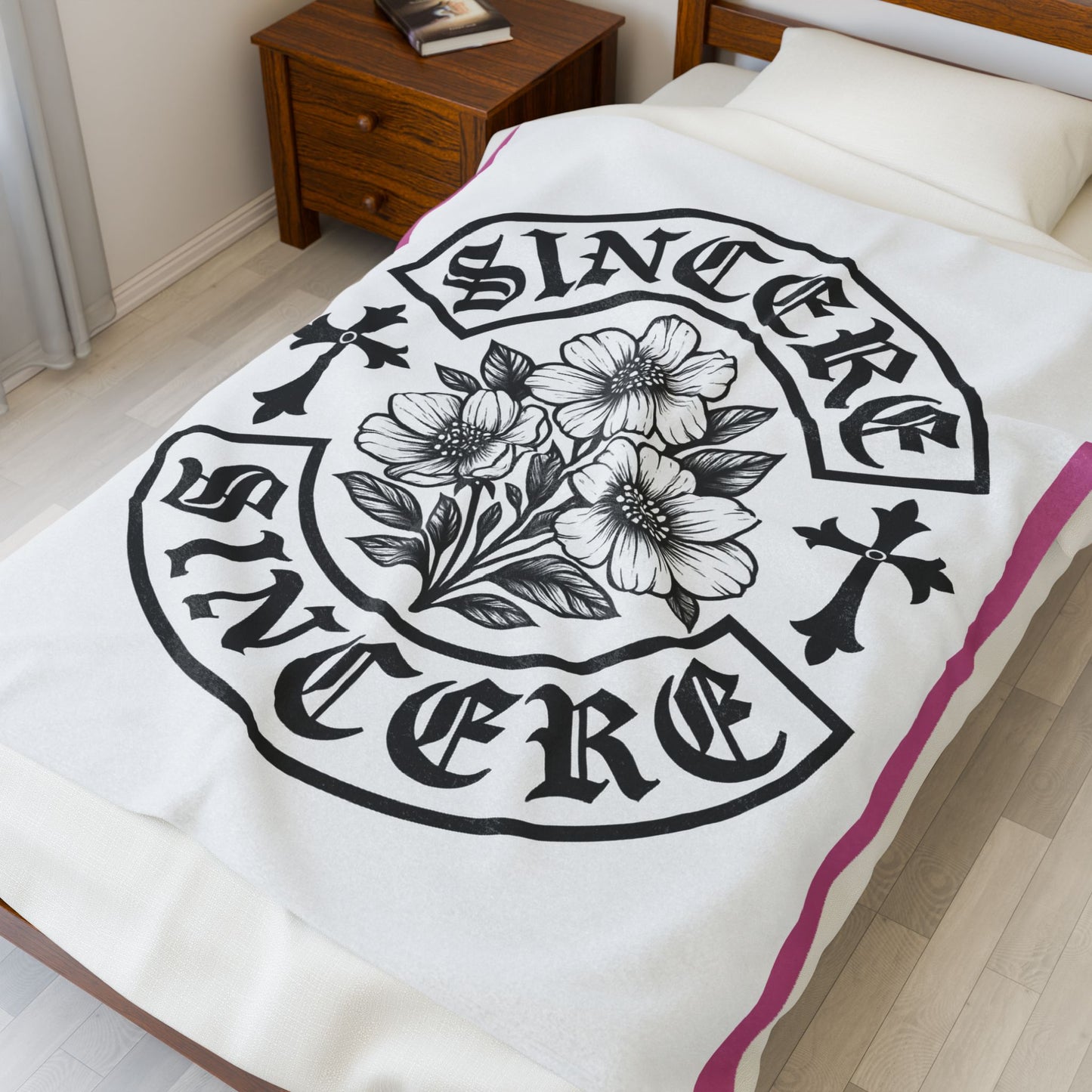 Sincere Floral Velveteen Plush Blanket, Cozy Throw, Home Décor, Gift for Her, Soft Blanket for All Seasons