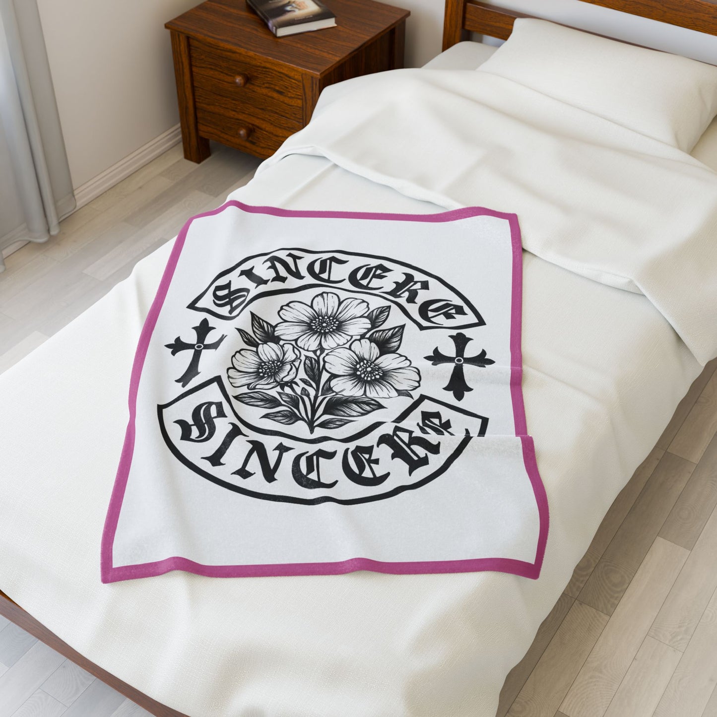 Sincere Floral Velveteen Plush Blanket, Cozy Throw, Home Décor, Gift for Her, Soft Blanket for All Seasons